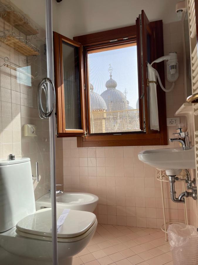 Hotel Ai Do Mori Venecia